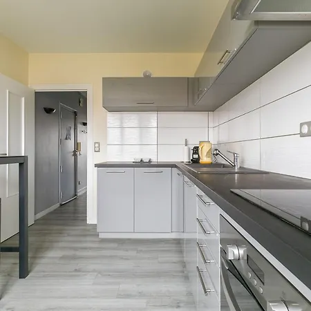 Le Terroir, Au Calme A Deux Pas Du Centre Apartment
